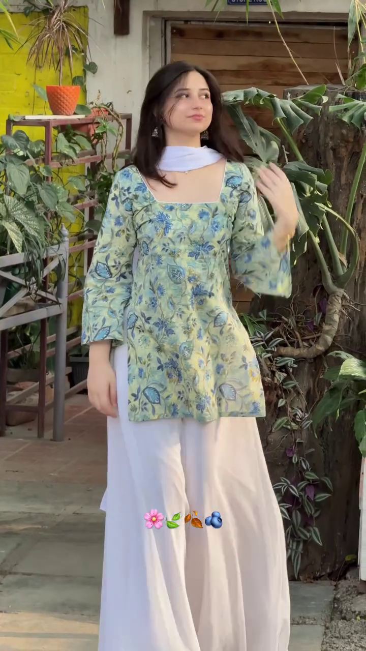 Women's Pink Floral Printed Cotton Kurta Set
