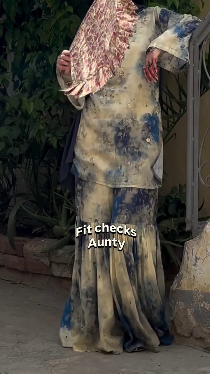 Women's Emerald Green Georgette Kurta Palazzo Set