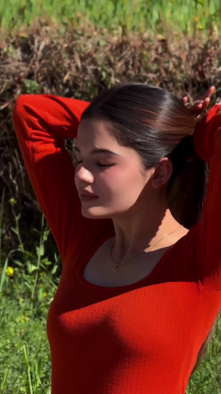 Rust Red Ribbed Full Sleeve Top