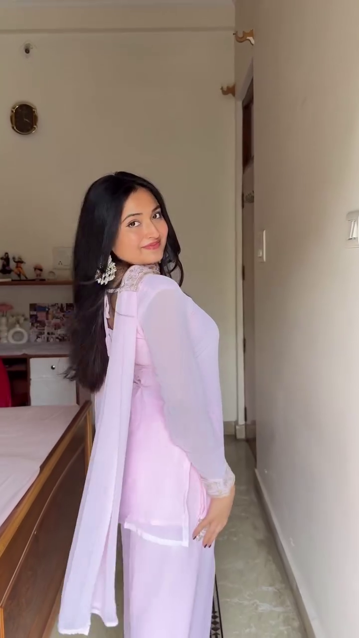 Lilac Grace Embroidered Kurta Pant Set with Dupatta
