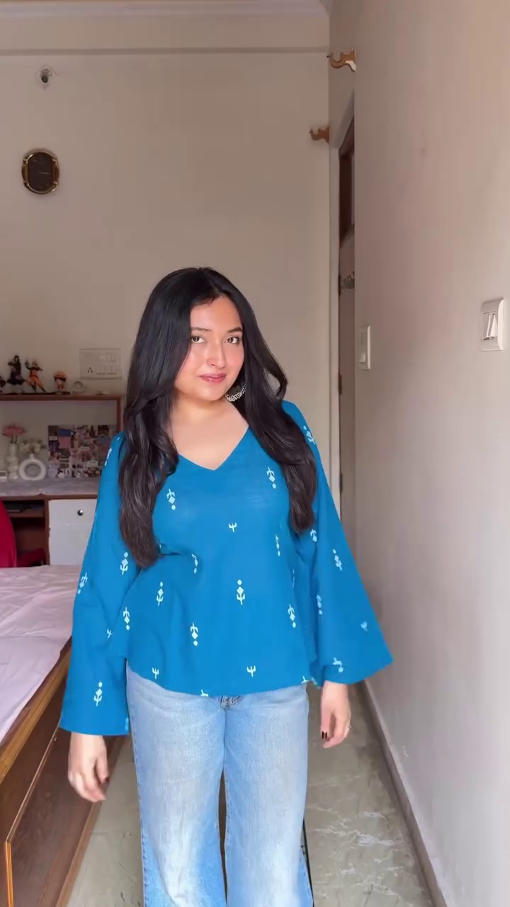 Ivory Paisley Printed Casual Top